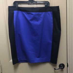 Liz Claiborne Blue/Black Pencil Skirt 18